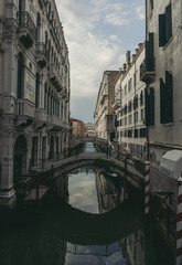 Naklejka premium canal of venice by dawn