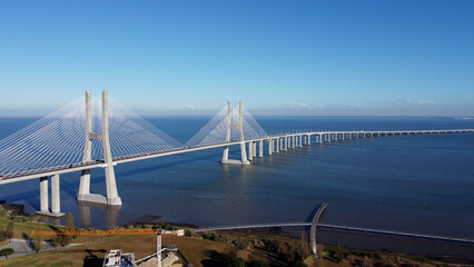 ponte vasco da gama lisboa, rio tejo