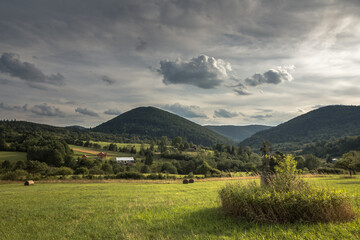 Polskie góry Beskid Niski © DRONE QUEST