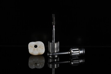 Expertise in jaw surgery and E-max and zirconium porcelain prostheses on dental implants. Screw-retained implant system. Dental prostheses and crown restoration treatment. dental before after
