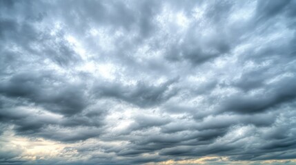 Obraz premium Panorama view of overcast sky Dramatic gray sky