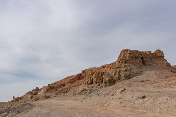 Fototapeta premium Red Hill (north and south domes) / Red Island Volcano, Salton Buttes volcanic field, South Shore of the Salton Sea, California. Salton Trough. Volcanic rocks, Rhyolite