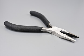 Obraz premium 黒い持ち手のペンチ03