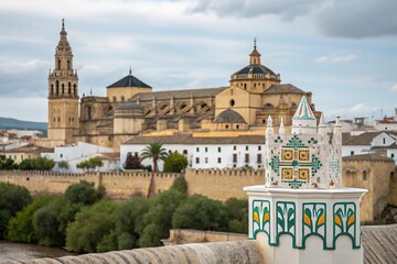 Obraz premium Vibrant Minimalist Illustration of Cordoba Skyline in Bright Color Palette with Iconic Landmarks and Artistic Flair for Modern Home Decor and Wall Art