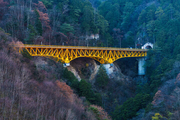 豆焼橋から見る雁坂大橋