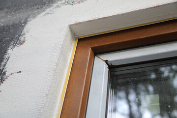 installation of a remote window in the Warm contour of the building
