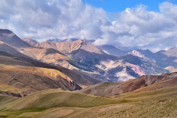 Fototapeta premium The dramatic Tian Shan mountain valleys and landscapes of Kyrgyzstan republic in Central Asia