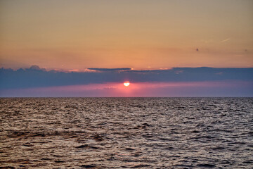 Obraz premium sunset over the sea