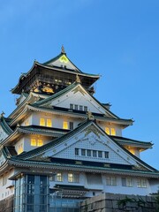 Obraz premium Osaka Castle in the evening