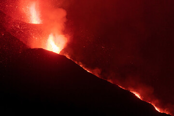 eruption of the volcano on the island of La Palma