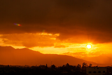 Obraz premium sunset in the mountains