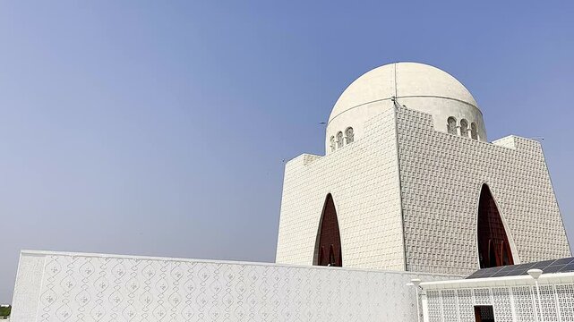 Founder of Pakistan Quaid e Azam Mizar and Park in Karachi