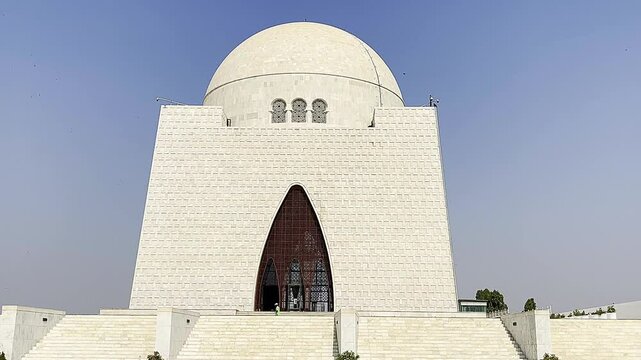 Founder of Pakistan Quaid e Azam Mizar and Park in Karachi