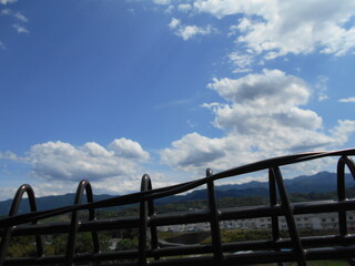 The Tomioka Silk Mill in Gunma Prefecture, Japan, was established during the Meiji period and is a building that contributed greatly to the development of Japan.