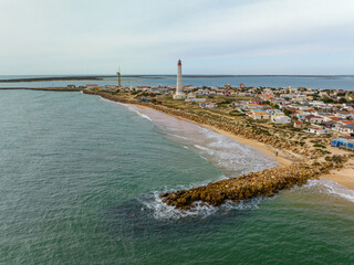 Faro del Cabo de Santa Maria en Ilha la Culatra Portugal