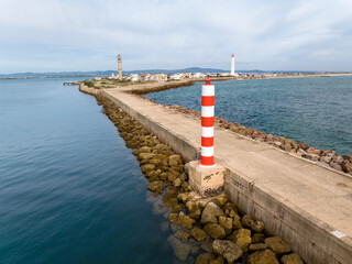 Faro del Cabo de Santa Maria en Ilha la Culatra Portugal