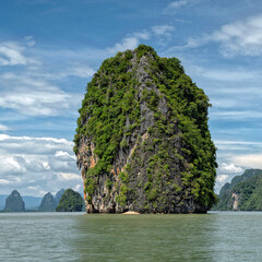 Naklejka premium Summer holiday Thailand, Krabi. Beaches on the islands of the National Park Krabi, Thailand