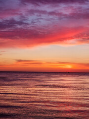 Fototapeta premium sunset over the sea