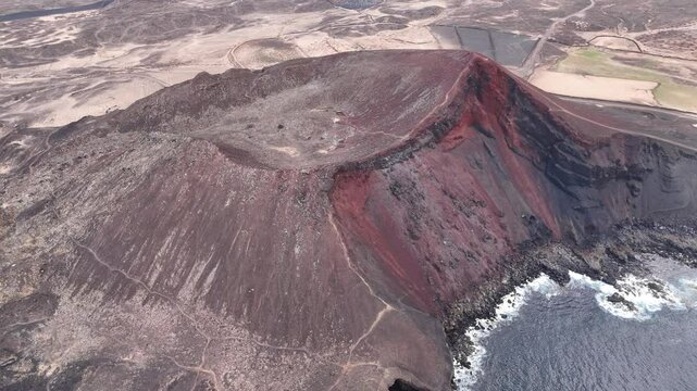 EL VOLCAN LA SANTA 6