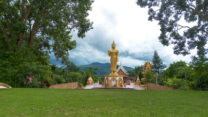buddha statue Lao Temple, buddha statue in city