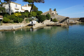 Obraz premium landscape of the mediterranean coast in France