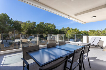 Fototapeta premium Outdoor Dining Area with Scenic Views