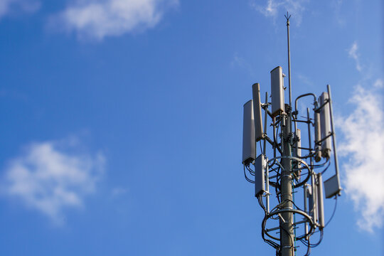 mobile phone tower cell phone threat electromagnetic reception frequencies waves gms information flood mobile radio system radio relay harmful smog radiation telephone telecommunications unhealthy