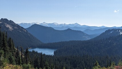 Mount raineer trail