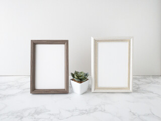 フォトフレームのモックアップ
