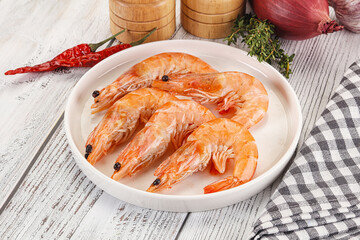 Gurmet king prawn in the bowl