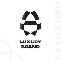 Luxury panda logo template or Minimalist panda logo vector design © Sarwar