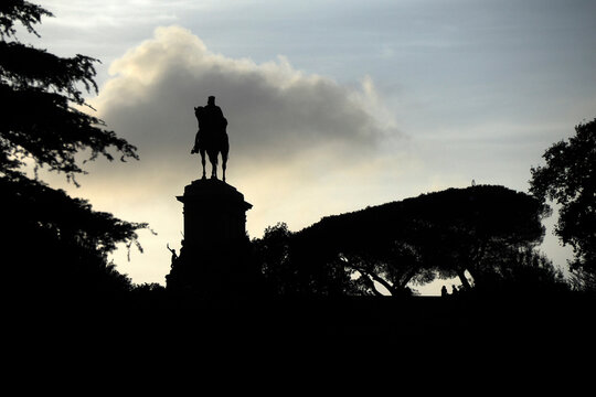 garibaldi sculpture rome silhouette at sunset