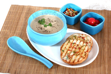 Sprout Soup with garlic Bread