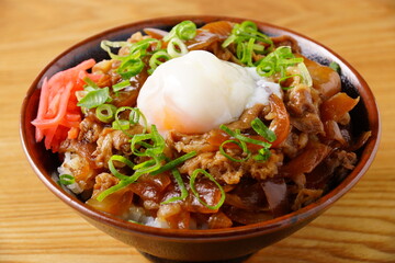 牛肉丼　和食