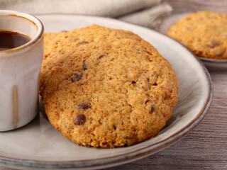Chocolate and walnut cookies