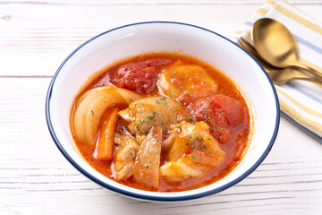 鶏もも肉のトマト煮