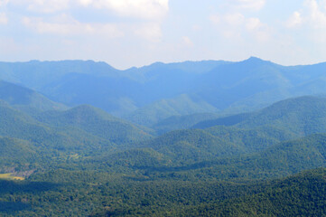 Naklejka premium Mountain Landscape view at Doi KhaMor Bor Nam Tip Temple, Lamphun, Northern Thailand