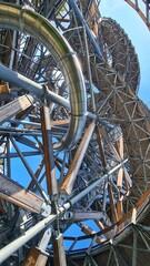 wieża widokowa z drewna i stali © Miroslaw