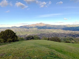 Obraz premium view of the top of Mount Diablo (California USA)