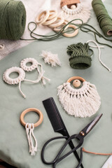 Makramee Dekoration für Weihnachten, Wichtel, Rentier, Makramee knüpfen