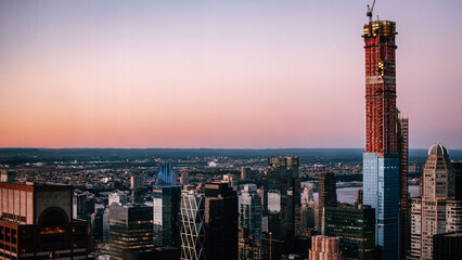 Naklejka premium Skyline de Nueva York al atardecer