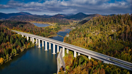 Obraz premium bridge over the river