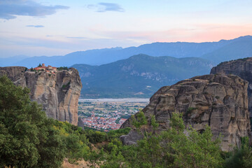 Fototapeta premium Monasteries perched on towering cliffs in Meteora