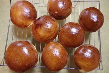 ハンバーガーのバンズ