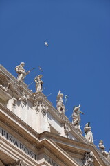 Naklejka premium Marble statues in the Vatican