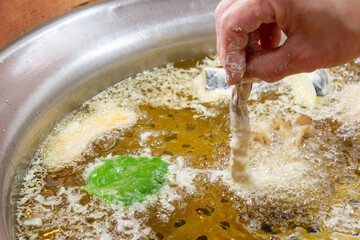 天婦羅を揚げる -3