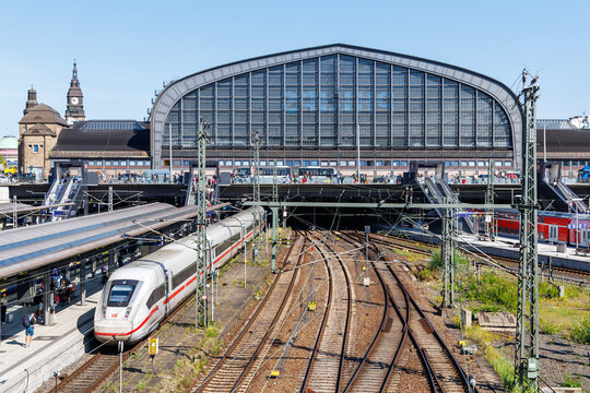 ICE 4 high-speed train at Hamburg main railway station Hauptbahnhof Hbf in Germany
