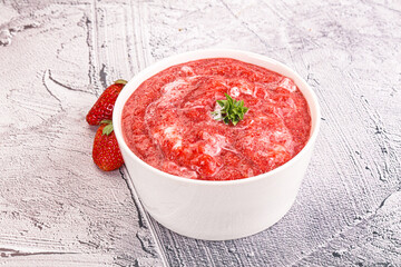 Strawberry soup with strachatella cheese
