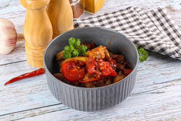 Pork with oyster sauce and vegetables