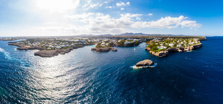 Spain, Mallorca, Portocolom, Aerial view of Cala d'Or and bay Cala Ferrera